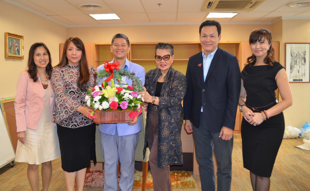 สมาคมพีอาร์โรงแรม เข้าพบ รองผู้ว่าการ ด้านการสื่อสารการตลาด ททท. สมาคมพีอาร์โรงแรม เข้าพบ รองผู้ว่าการ ด้านการสื่อสารการตลาด ททท.
