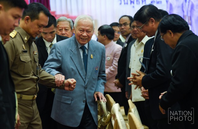 "ป๋าเปรม" เปิดโครงการสานใจไทยสู่ใจใต้ รุ่น 29