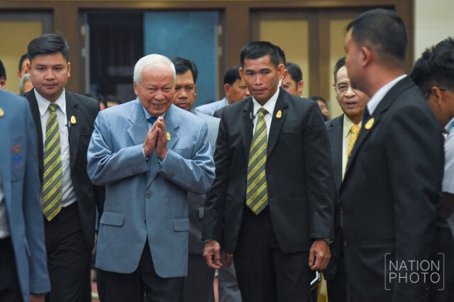 "ป๋าเปรม" เปิดโครงการสานใจไทยสู่ใจใต้ รุ่น 29