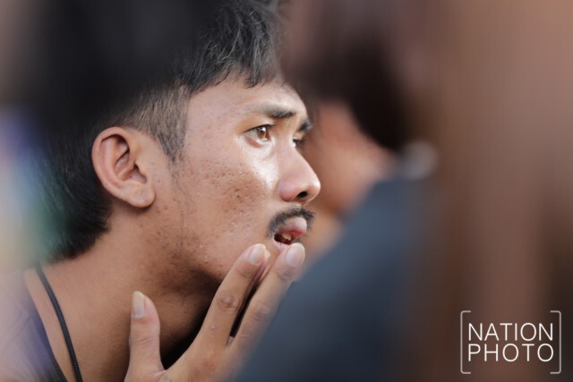 หลั่งน้ำตา...อาลัยส่งเสด็จ