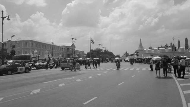 บรรยากาศหน้าศาลหลักเมือง