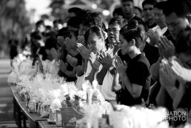 ชาวนราธิวาส ร่วมทำบุญอุทิศส่วนกุศล ถวายพระบาทสมเด็จพระเจ้าอยู่หัวในพระบรมโกศ