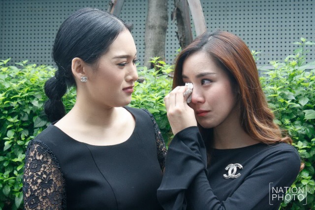 ศิลปินอาร์เอส ร่วมถวายความอาลัย พระบาทสมเด็จพระเจ้าอยู่หัว ภูมิพลอดุลยเดช