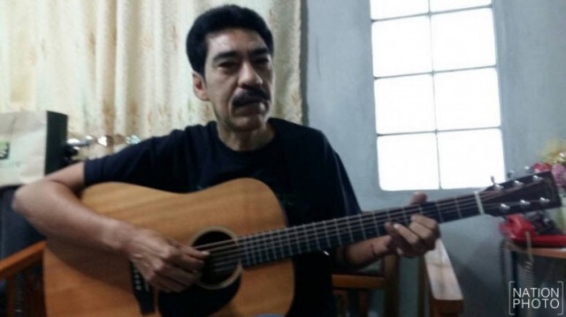"ป๋าเปรม" แต่งเพลง "พ่อของเรา"
"แฮมเมอร์"ถ่ายทอดสุดซึ้ง