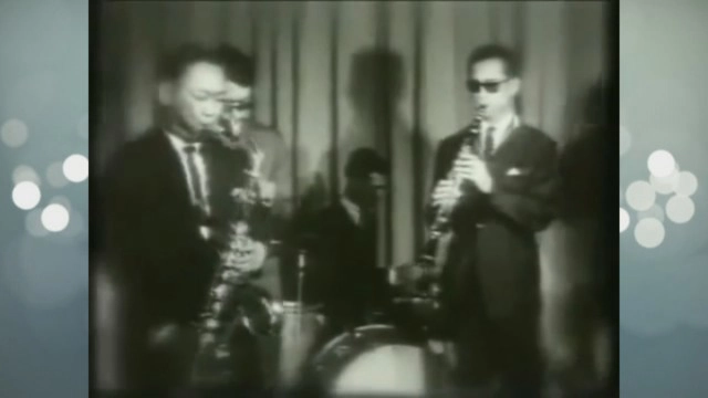 วิทยาลัยดุริยางคศิลป์ ม.มหิดล บรรเลงเพลงน้อมถวายความอาลัย ร.9