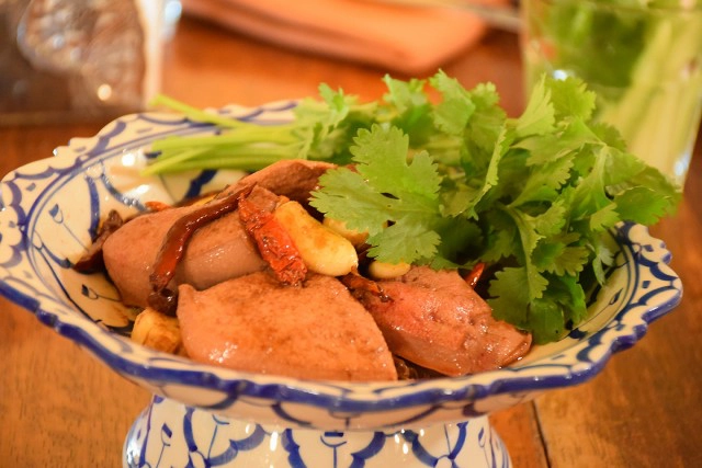 อร่อยปักหมุด : ร้าน รศ. 234 ร้านอาหารไทย สไตล์คลาสสิกร่วมสมัย มุมอบอุ่นในสุขุมวิท