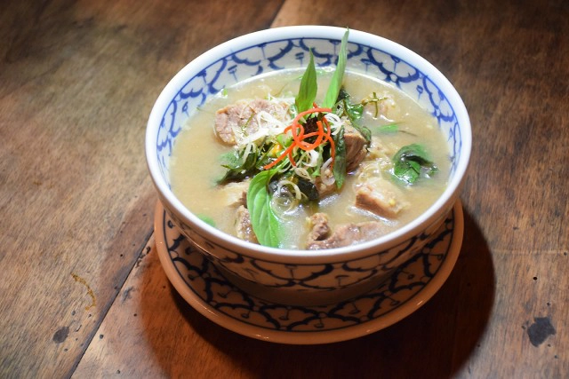 อร่อยปักหมุด : ร้าน รศ. 234 ร้านอาหารไทย สไตล์คลาสสิกร่วมสมัย มุมอบอุ่นในสุขุมวิท