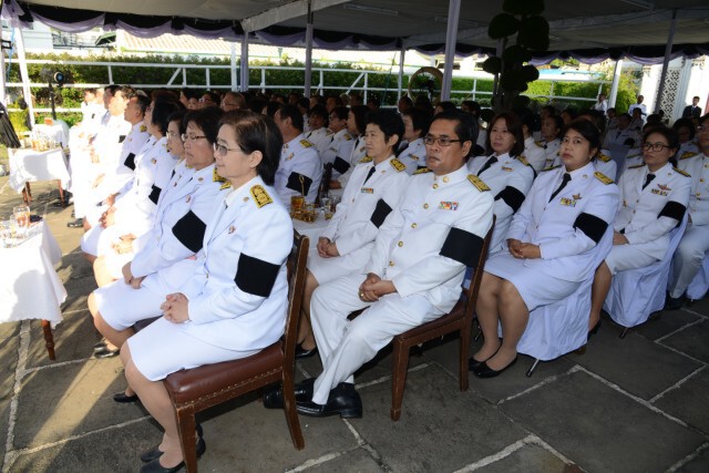 องค์โสมฯ เสด็จฯ ทรงบำเพ็ญพระราชกุศลถวายภัตตาหารเช้า