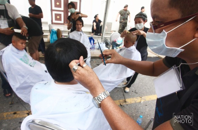 ลำดับภาพ : ครบ 1 เดือน..."ในหลวง" เสด็จสวรรคต