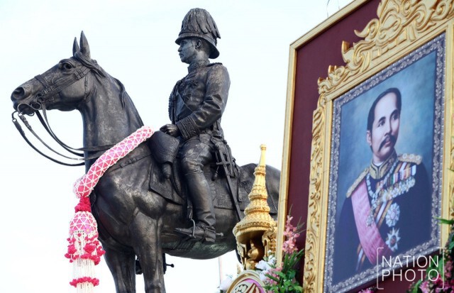 นายกฯ นำครม.วางพวงมาลาน้อมรำลึก ครบรอบ 106 ปีวันสวรรคตของพระบาทสมเด็จพระจุลจอมเกล้าเจ้าอยู่หัว