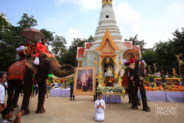 ขบวนอัญเชิญพระแก้วสว่างแดนดิน มาประดิษฐาน ณ เจดีย์เขมาสโยนุสรณ์