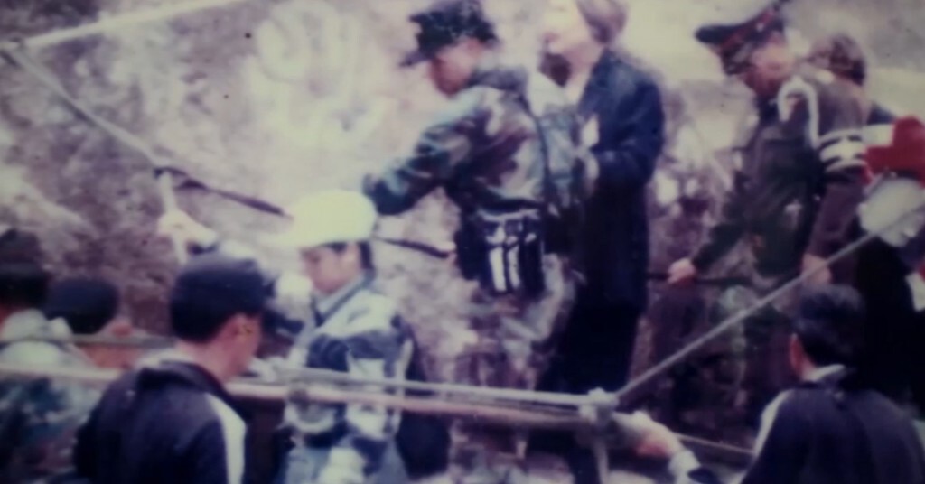 ตามรอยพ่อหลวง เสด็จน้ำตกปาโจ ตามรอยพ่อหลวง เสด็จน้ำตกปาโจ