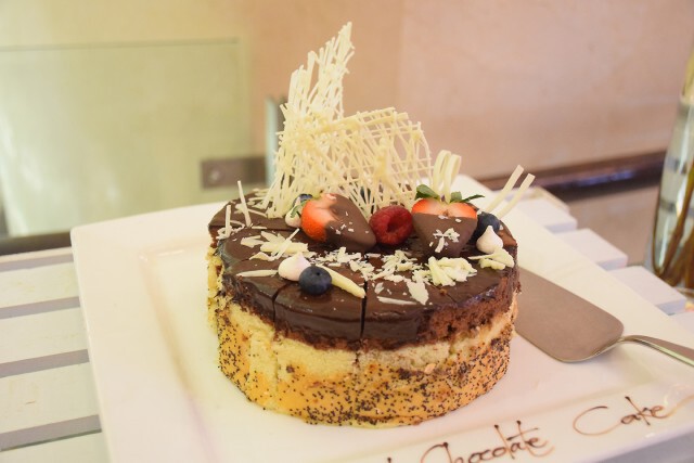 อร่อยปักหมุด : กุ้งแม่น้ำเสิร์ฟแบบไม่อั้น มา 2 จ่าย 1 ที่ Atelier@ Pullman Grand Sukhumvit