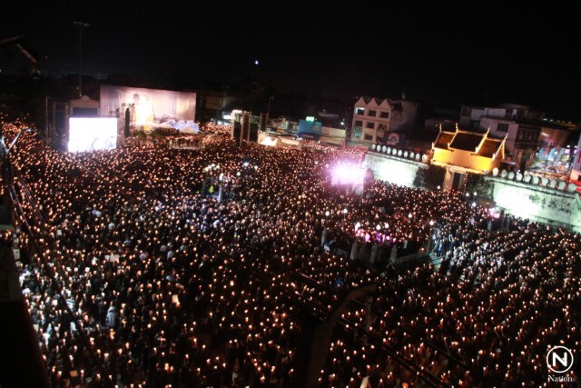 ชาวโคราชเรือนแสน ร่วมร้องเพลง สรรเสริญพระบารมี