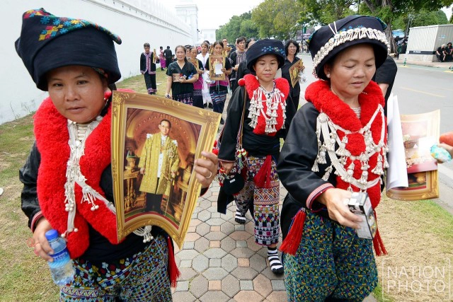 ลำดับภาพ : ครบ 1 เดือน..."ในหลวง" เสด็จสวรรคต