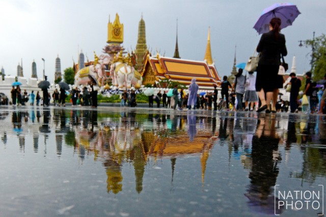 ฝนตกหนัก! ที่ท้องสนามหลวง
