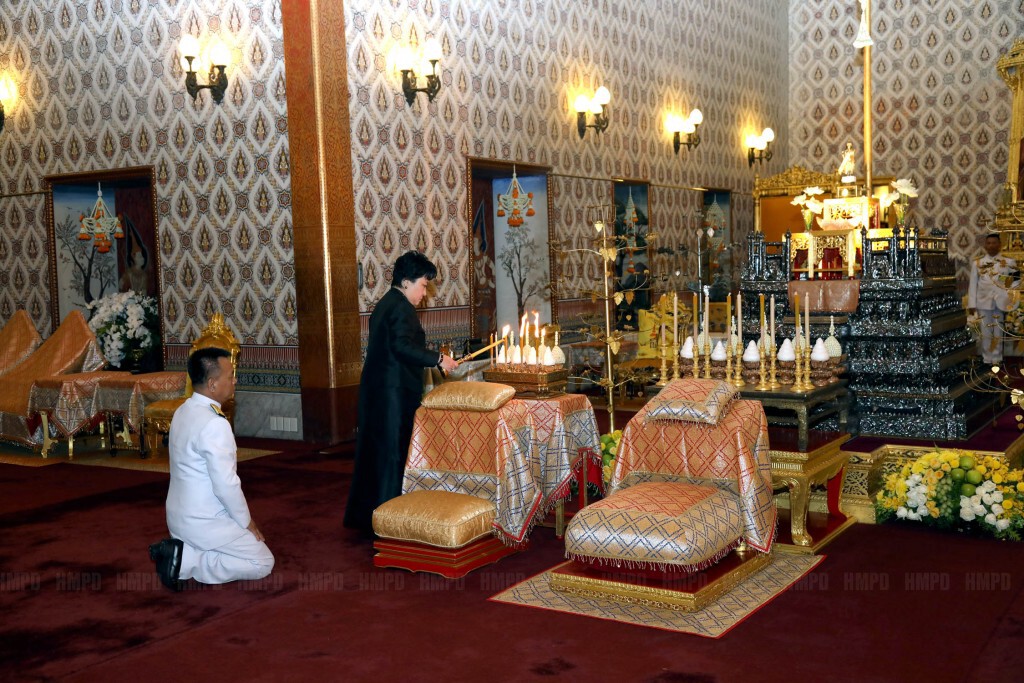 พระองค์เจ้าโสมสวลี เสด็จฯพิธีสวดพระอภิธรรม พระบรมศพ พระองค์เจ้าโสมสวลี เสด็จฯพิธีสวดพระอภิธรรม พระบรมศพ