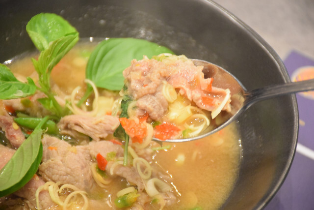 อร่อยปักหมุด: อร่อยทุกคำ ทำจากใจ ร้าน กินข้าว Kin Kao @ Central Festival EastVille