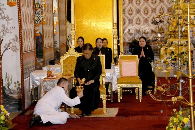 สมเด็จพระเทพรัตนราชสุดาฯ เสด็จฯ ในการพระพิธีธรรมสวดพระอภิธรรมพระบรมศพ