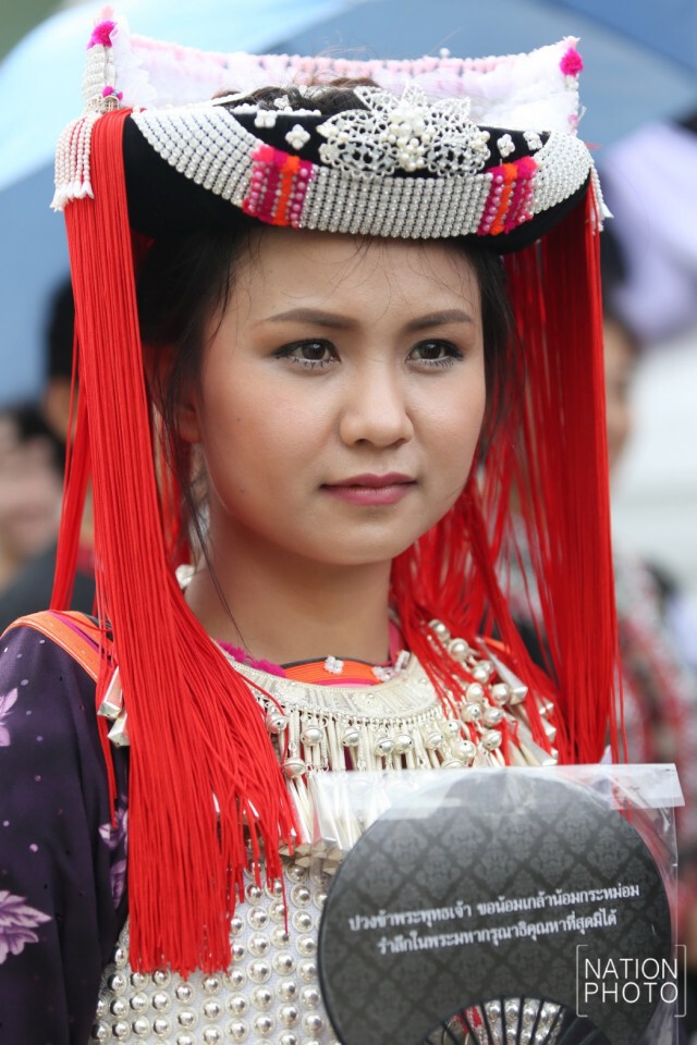 ชาวเขาเผ่าม้ง จ.ตาก เข้าถวายสักการะพระบรมศพ