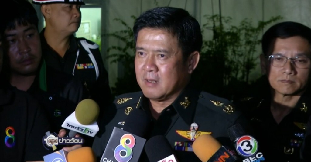 เตรียมปิดสนามหลวง 3 ทุ่มคืนนี้ เพื่อจัดระเบียบสร้างพระเมรุมาศ เตรียมปิดสนามหลวง 3 ทุ่มคืนนี้ เพื่อจัดระเบียบสร้างพระเมรุมาศ