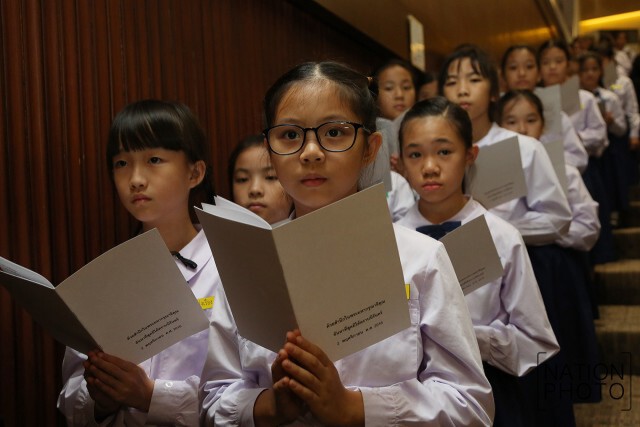 รร.มาแตร์เดอีวิทยาลัย จัดพิธีมิสซาแสดงความอาลัยแด่ในหลวง ร.๙