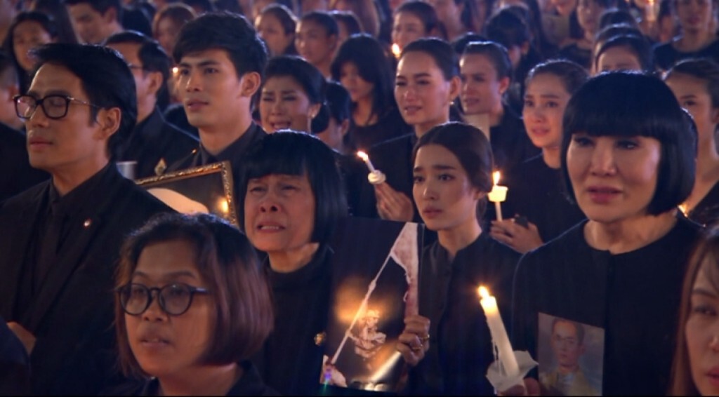 05-11-59 เก็บตกเที่ยง : ศิลปินนักร้องถ่ายทอด "สดุดี คีตราชา" 05-11-59 เก็บตกเที่ยง : ศิลปินนักร้องถ่ายทอด "สดุดี คีตราชา"