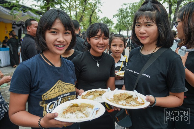 ขนมจีนพระราชทานจากพระบรมฯ