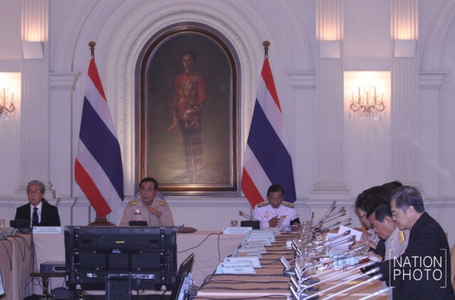 นายกฯ เรียกประชุม กนข.แก้ปัญหาข้าว