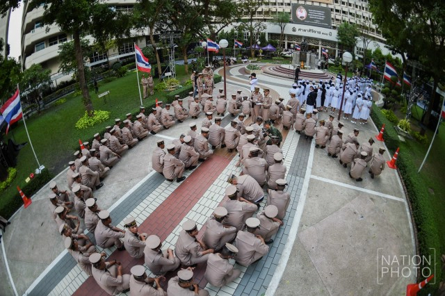 ลำดับภาพ : ครบ 1 เดือน..."ในหลวง" เสด็จสวรรคต