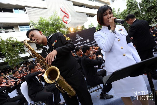 บรรยากาศก่อนเริ่มงาน "น้อมดวงใจชาวศิริราช...ตามรอยพระราชปณิธานพระภูมิพล"