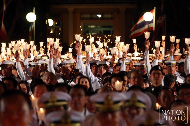 ภาพชุด : "น้อมดวงใจชาวศิริราช...ตามรอยพระราชปณิธานพระภูมิพล"