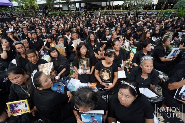 บรรยากาศก่อนเริ่มงาน "น้อมดวงใจชาวศิริราช...ตามรอยพระราชปณิธานพระภูมิพล"