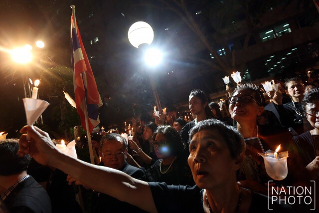 ภาพชุด : "น้อมดวงใจชาวศิริราช...ตามรอยพระราชปณิธานพระภูมิพล"