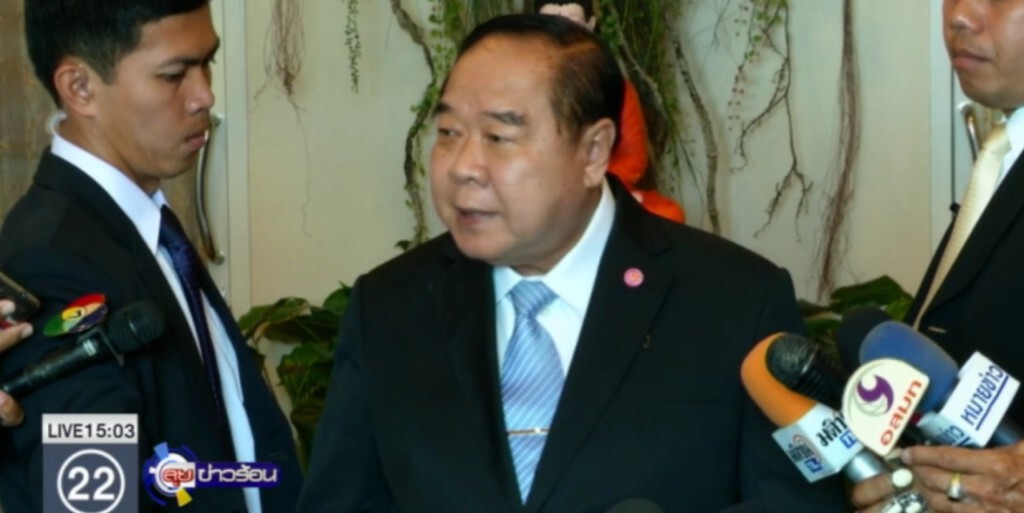 "ประวิตร" เชื่อเหตุรุนแรงใต้จะลดลง "ประวิตร" เชื่อเหตุรุนแรงใต้จะลดลง