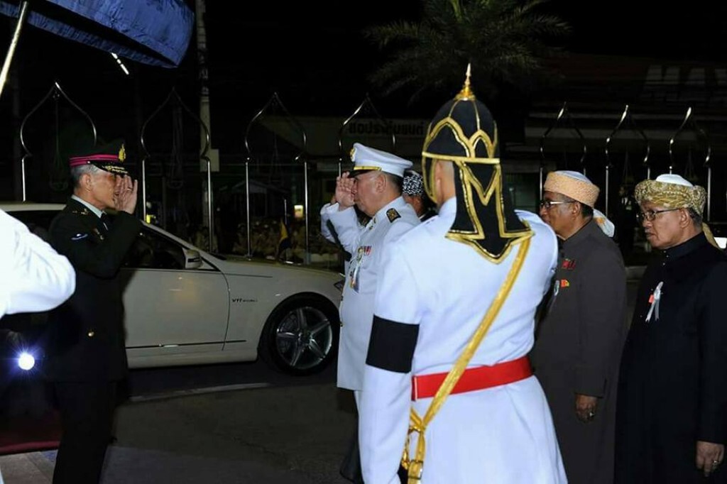 พระราชดำรัส สมเด็จพระบรมฯ พระราชทานแก่ผู้นำศาสนาอิสลาม และผู้แทน ร.ร.เอกชนสอนศาสนาอิสลามใน จ.ภาคใต้