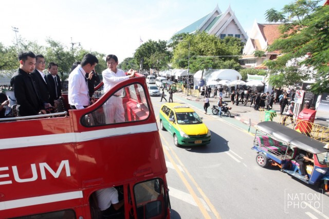 กทม.ตรวจเส้นทางรถสองชั้น Shuttle Bus ไปสนามหลวง