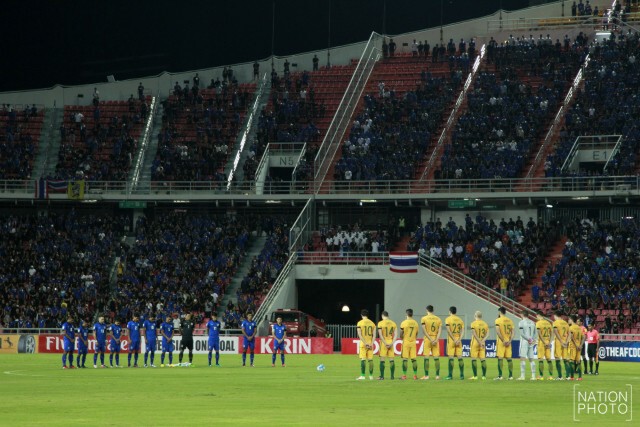 ภาพชุด : "ช้างศึก" เก็บแต้มแรกคัดบอลโลก หลังเจ๊าออสซี่ 2-2