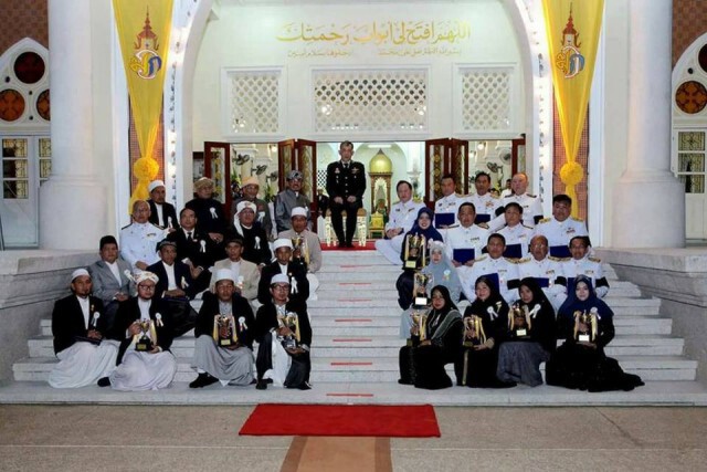 พระราชดำรัส สมเด็จพระบรมฯ พระราชทานแก่ผู้นำศาสนาอิสลาม และผู้แทน ร.ร.เอกชนสอนศาสนาอิสลามใน จ.ภาคใต้