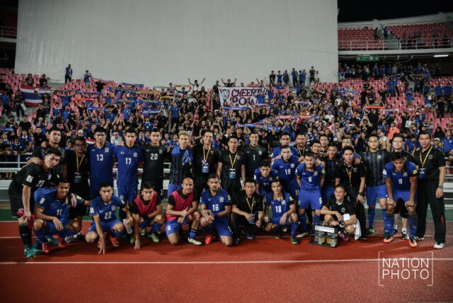 ภาพชุด : "ช้างศึก" เก็บแต้มแรกคัดบอลโลก หลังเจ๊าออสซี่ 2-2