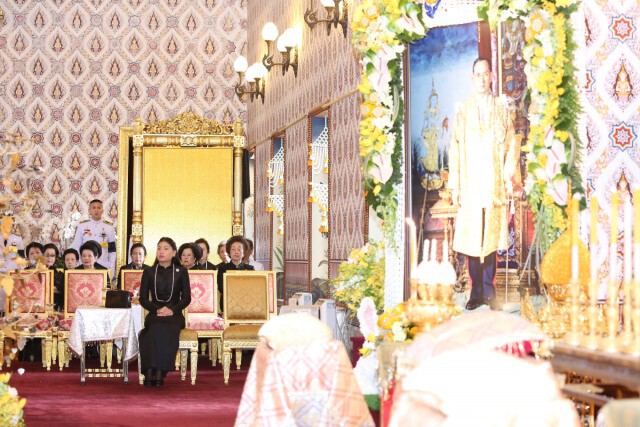 องค์สิริวัณณวรีฯ เสด็จพิธีสวดพระอภิธรรม พระบรมศพ