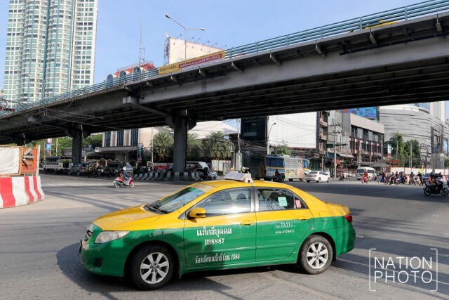 บรรยากาศช่วงเช้า ก่อนปิดสะพานข้ามแยกรัชโยธิน