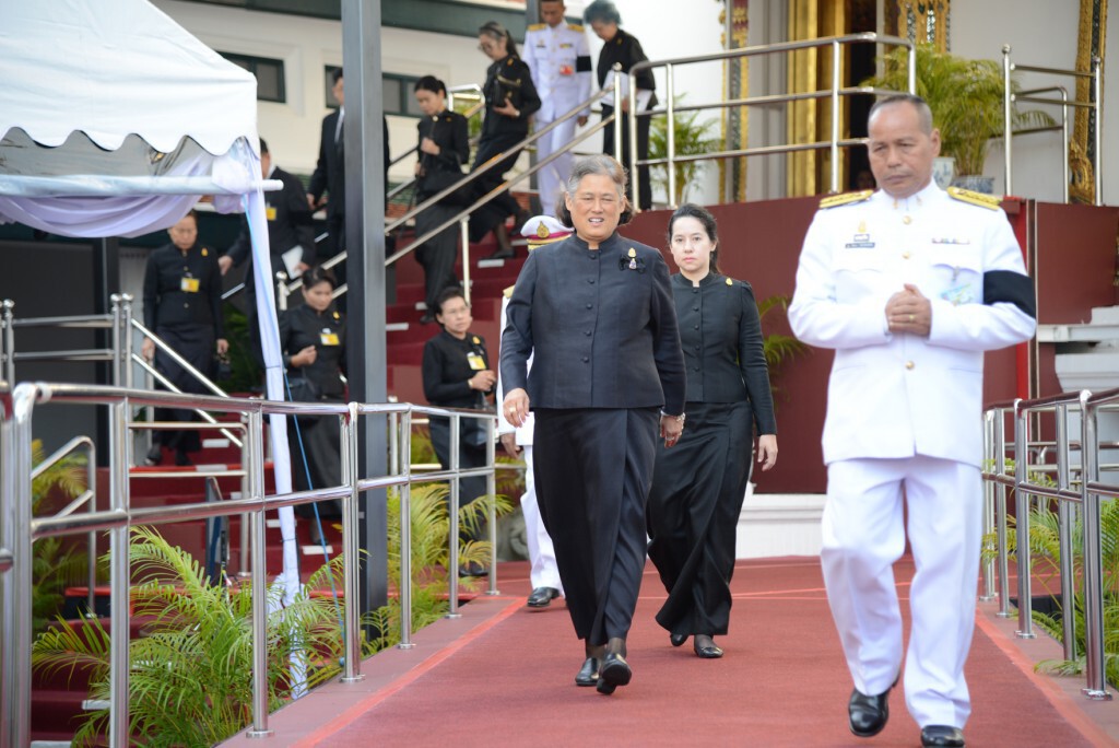 สมเด็จพระเทพฯ เสด็จฯ ถวายภัตตาหารเช้าแด่พระภิกษุสงฆ์ สมเด็จพระเทพฯ เสด็จฯ ถวายภัตตาหารเช้าแด่พระภิกษุสงฆ์