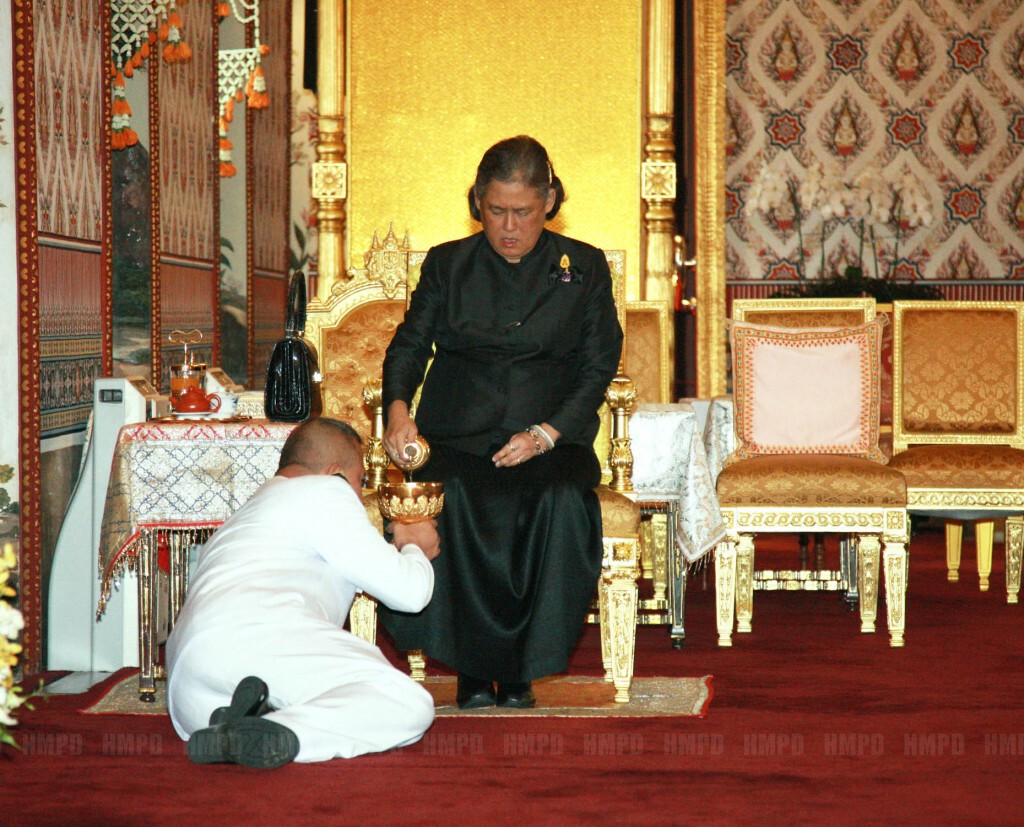 สมเด็จพระเทพฯ เสด็จฯ ถวายภัตตาหารเช้าแด่พระพิธีธรรมฯ