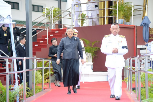 สมเด็จพระเทพฯ เสด็จฯ ถวายภัตตาหารเช้าแด่พระพิธีธรรมฯ