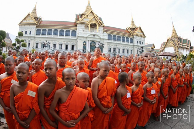 พม.บวชเพื่อพ่อหลวง 561 รูป