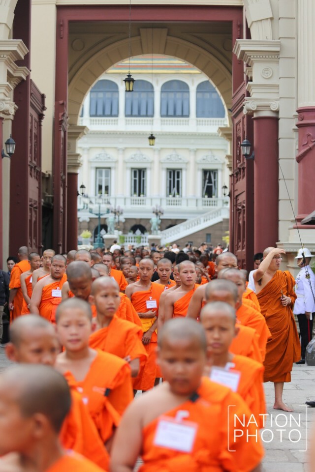 พม.บวชเพื่อพ่อหลวง 561 รูป