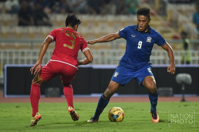 ภาพชุด "ปีโป้" กับลูกแรกในนามทีมชาติ!