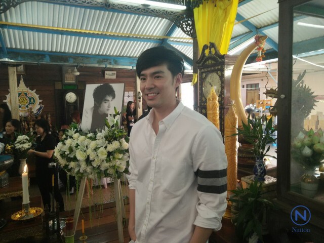 9 ปีไม่เคยลืม...
"แดน-บีม" ร่วมทำบุญครบรอบการจากไป  9 ปี ของ" บิ๊ก D2B"