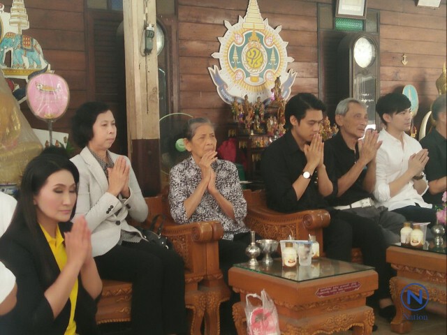 9 ปีไม่เคยลืม...
"แดน-บีม" ร่วมทำบุญครบรอบการจากไป  9 ปี ของ" บิ๊ก D2B"